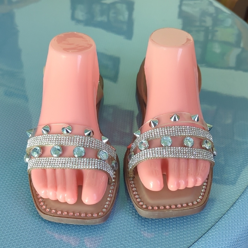 Steve Madden Tan Pearl-Embellished Sandals